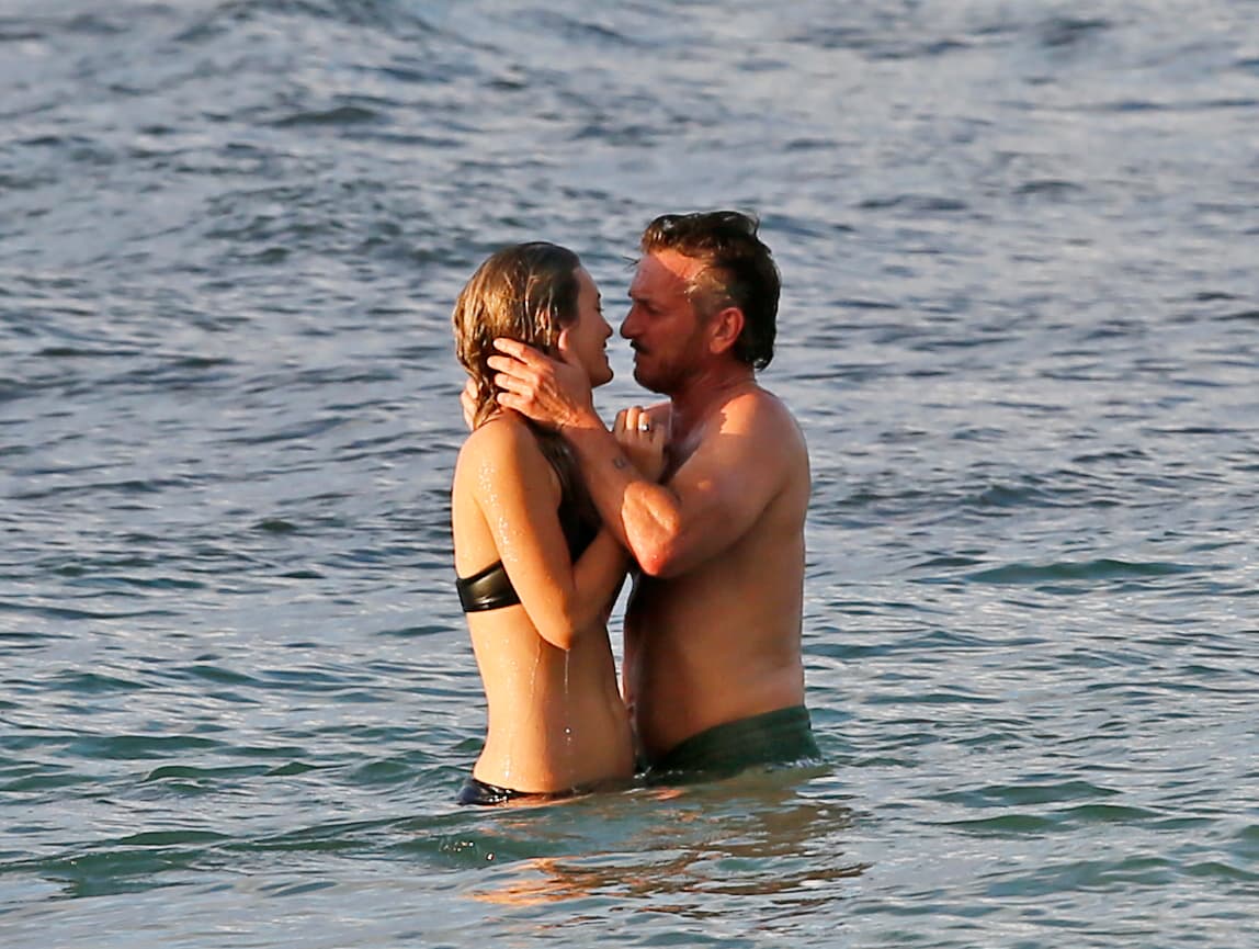 ¿Y quién es la chica que le ha hecho olvidar a su ex Robin Wright?