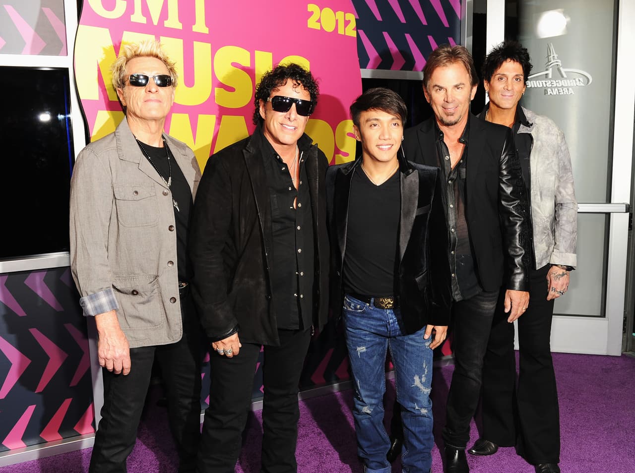 2017 ROCK HALL INDUCTEES INCLUDE JOURNEY, YES, PEARL JAM, ELO, AND MORE!!!