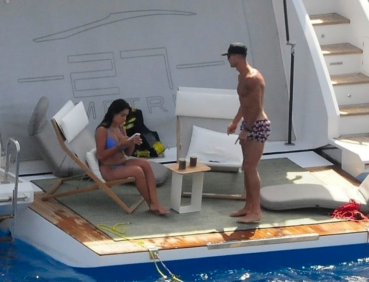 Según The Sun, la familia goza de esta embarcación desde que el astro de fútbol la adquirió en 2020. 
<br>