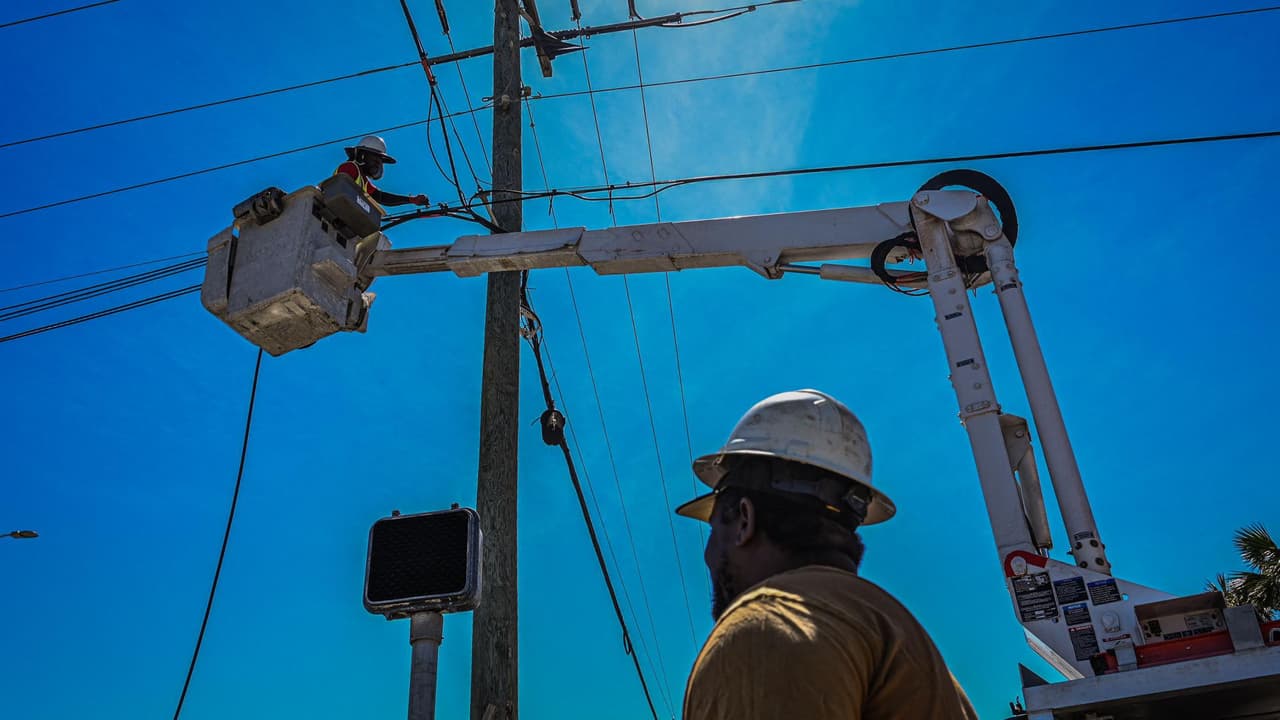 FPL propone un nuevo aumento de las tarifas: estos consejos te ayudarán a ahorrar energía y dinero