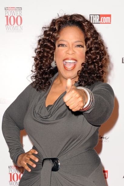 Oprah tiene muchísimas razones para sonreír y celebrar. ¡Felicidades!