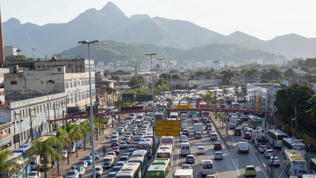 <h3 class="cms-H3-H3">7. Rio de Janeiro, Brasil</h3>
<br>Puesto en 2017: 
<b>8</b>
<br>Horas perdidas por habitante en tráfico pesado: 
<b>199</b>