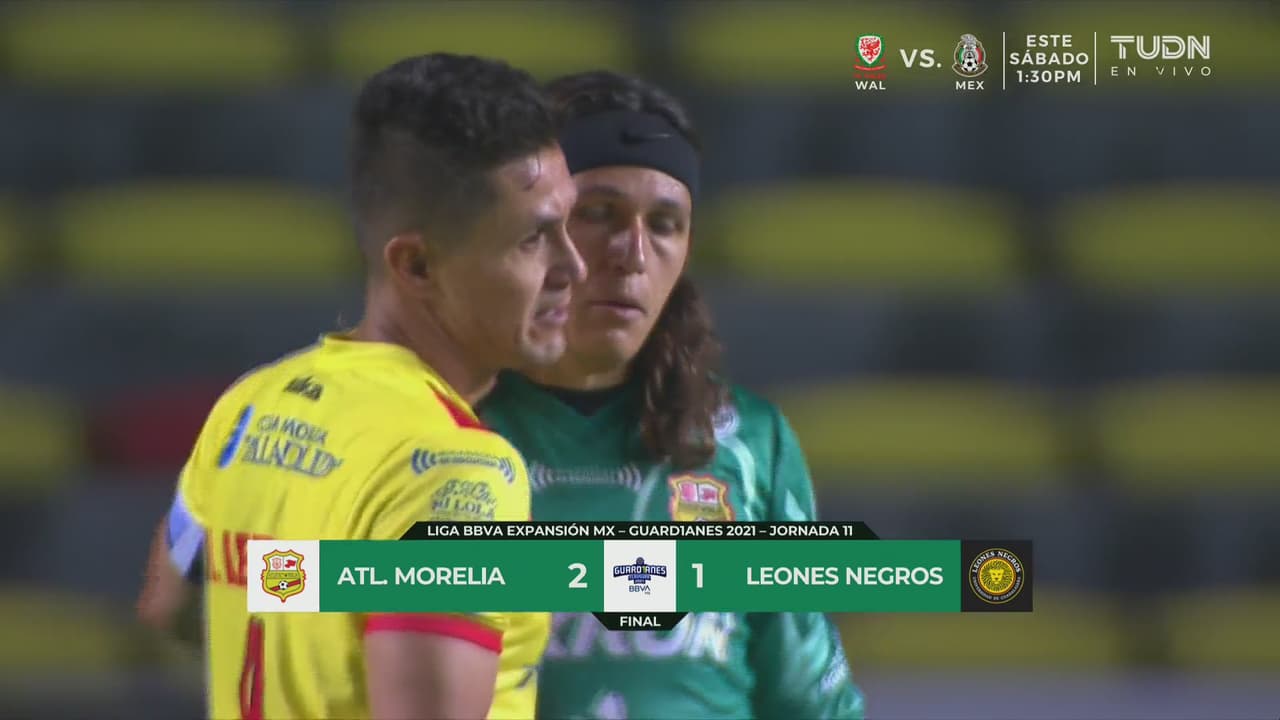 Morelia sufre, pero derrota 2-1 a Leones Negros y ya es tercero