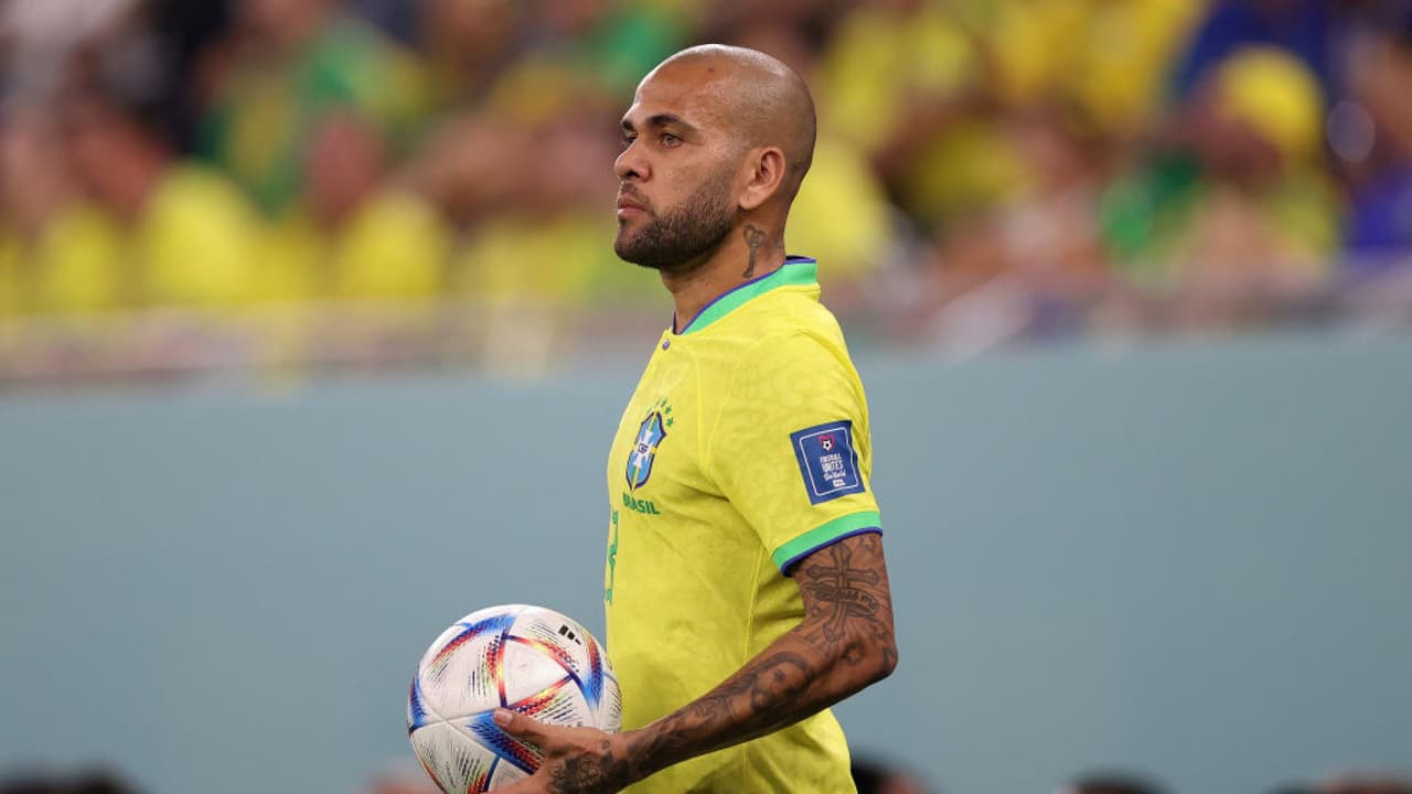 Dani Alves “está completamente hundido” tras conocer su separación con Joana Sanz