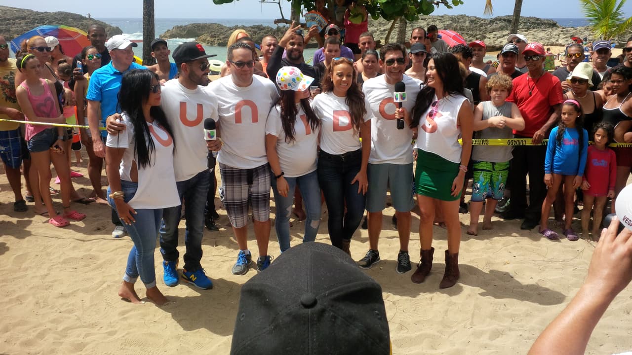 Celebramos tremendo party playero en Los Tubos, Mar Chiquita y Vega Baja.