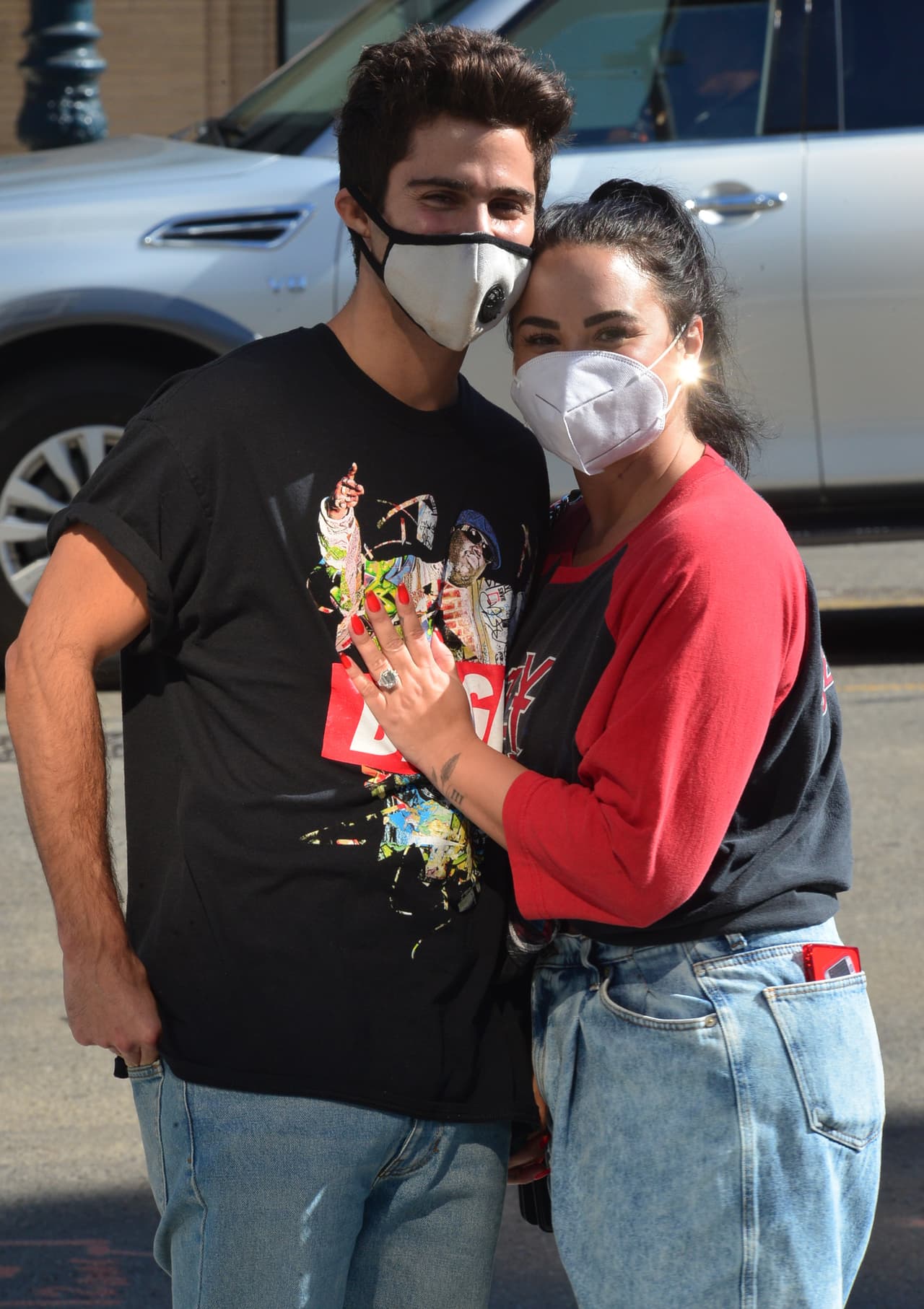 La cantante y actriz 
<b>Demi Lovato</b> decidió abrirse de manera franca sobre su sexualidad y lo que la orilló a
<b> <a href="https://www.univision.com/famosos/demi-lovato-y-max-ehrich-terminan-su-relacion-dos-meses-despues-de-haber-anunciado-su-compromiso-fotos" target="_blank">cancelar de manera tan sorpresiva</a></b> el compromiso de boda que tenía con 
<b>Max Ehrich.</b>