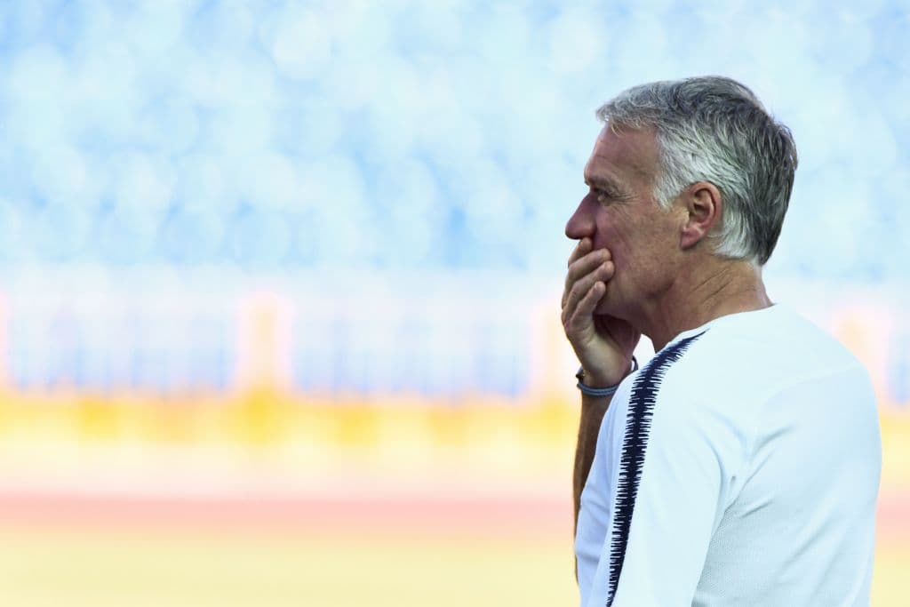El técnico de Francia, Didier Deschamps, tampoco tiene una tarea fácil para decidir cómo armar una estrategia contra Argentina.