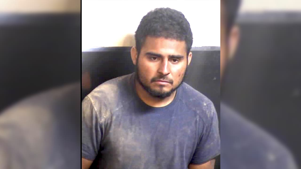 Arrestan a hombre que simula querer comprar un auto pero termina robándoselo