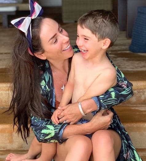 Al pie de esta imagen, Gómez Mont escribió: "¡Hoy cumple años el hombre más alegre de mi vida! Bosco es, sin duda, la alegría de mi hogar".