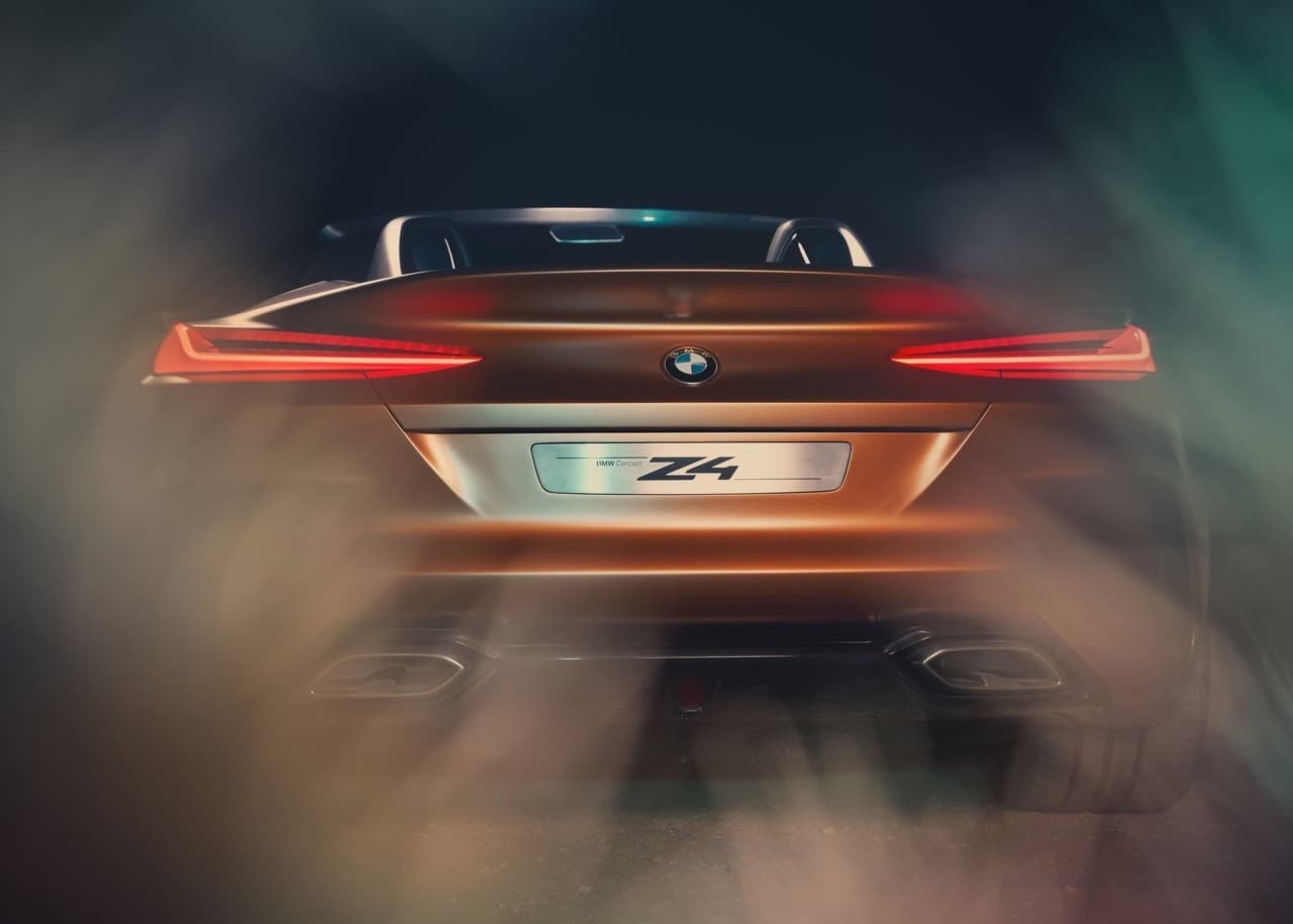 La tercera generación del BMW Z4 será develado en 
<b>alguno de los auto shows principales de 2018</b>. Manténganse en sintonía.