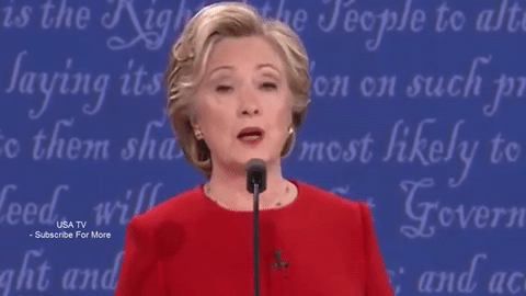 'Lady in red': Hillary Clinton y otras cinco mujeres que demostraron su poder vestidas de rojo