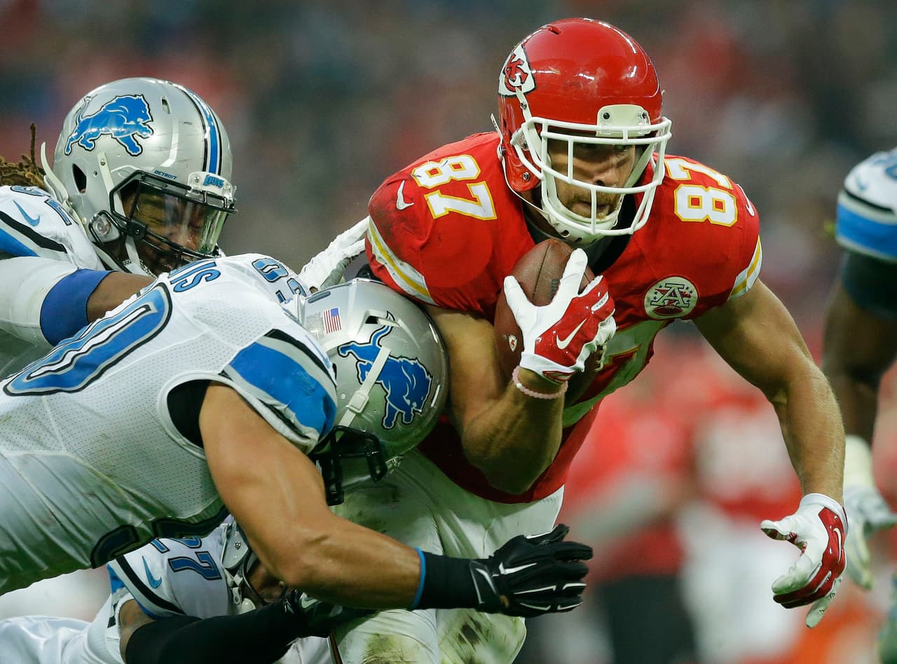 Los Kansas City Chiefs cerraron la Serie Internacional 2015 en el Wembley Stadium de Londres, Inglaterra con un contundente triunfo por 45-10 sobre los Detroit Lions.