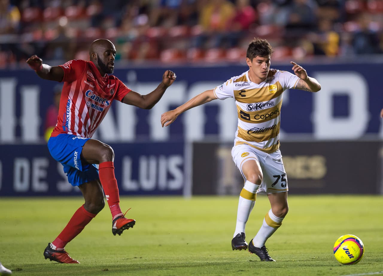 Rivera tampoco se consolidó en primera debiendo jugar con Dorados, 
<b>con quienes perdió la final del Ascenso MX.</b>