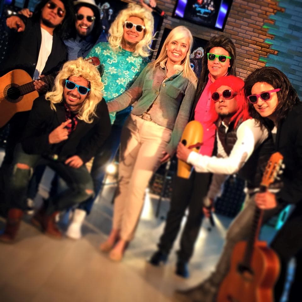 Los Guayabers con Carla Estrada.