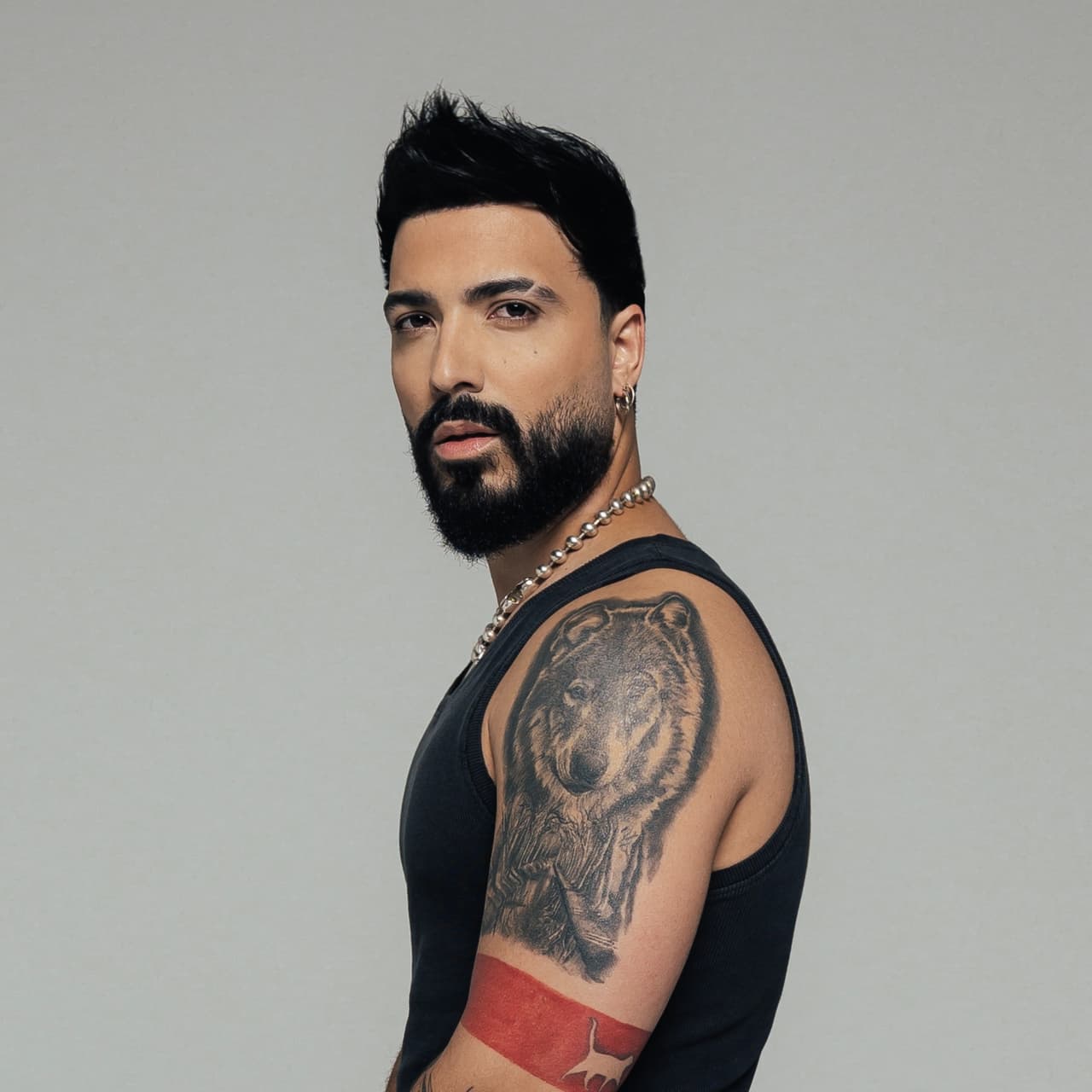 <b>Luis Figueroa</b> está nominado en cuatro categorías del género tropical y además será presentador de la fiesta.