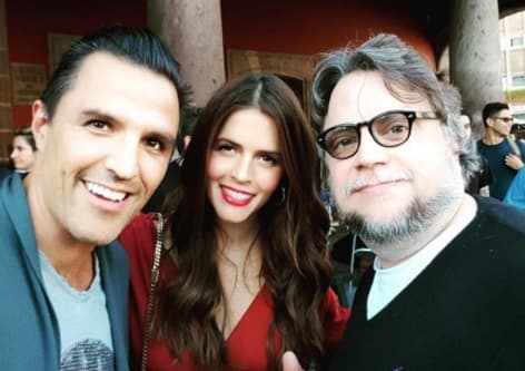 Mientras estuvieron en el Festival Internacional de Cine de Morelia (México), coincidieron con el director de cine Guillermo del Toro, y no dudaron en compartir este momento con sus seguidores.