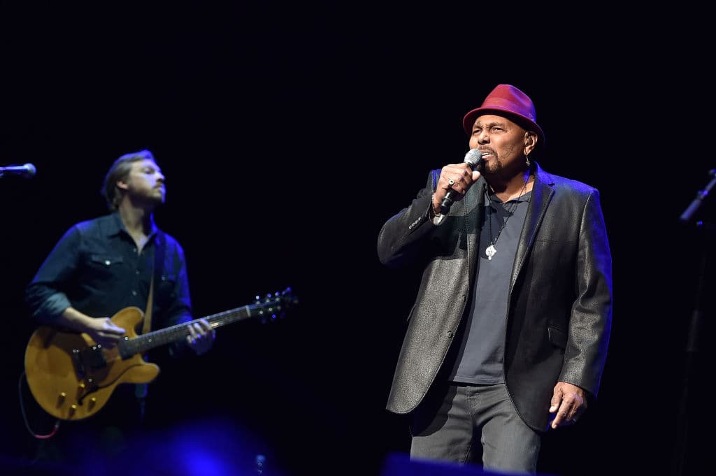 Aaron Neville´s music was inspired because of Aretha Franklin’s music and legacy. They both sang the national anthem for Super Bowl 40, in what was labeled one of the worst singing at a sporting event.
<br>