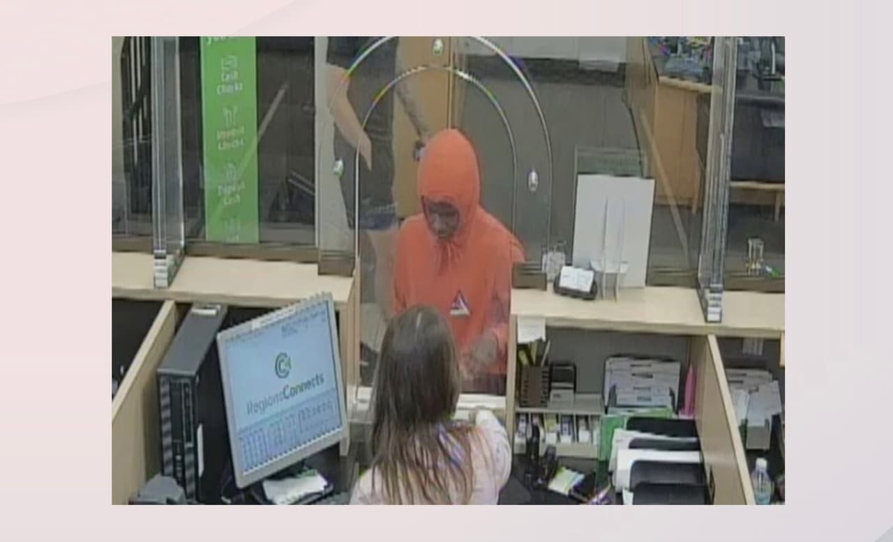 Roban un banco a plena luz del día en el norte de Miami Beach