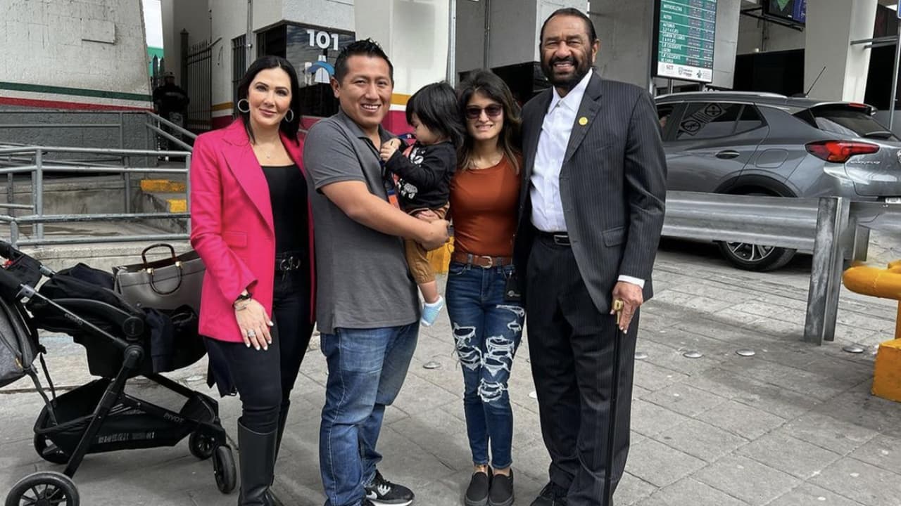 El congresista dijo que viajó dos veces a Ciudad Juárez y que la "tarea no fue fácil", pero junto a la abogada Naimeh Salem, llegaron hasta las últimas instancias.