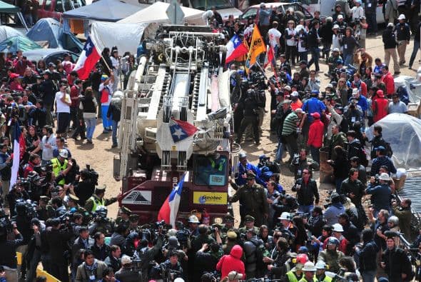 Será "un verdadero renacimiento no sólo para los 33 mineros sino que también para el espíritu de unidad, fuerza, fe y esperanza" de Chile, dijo el presidente.