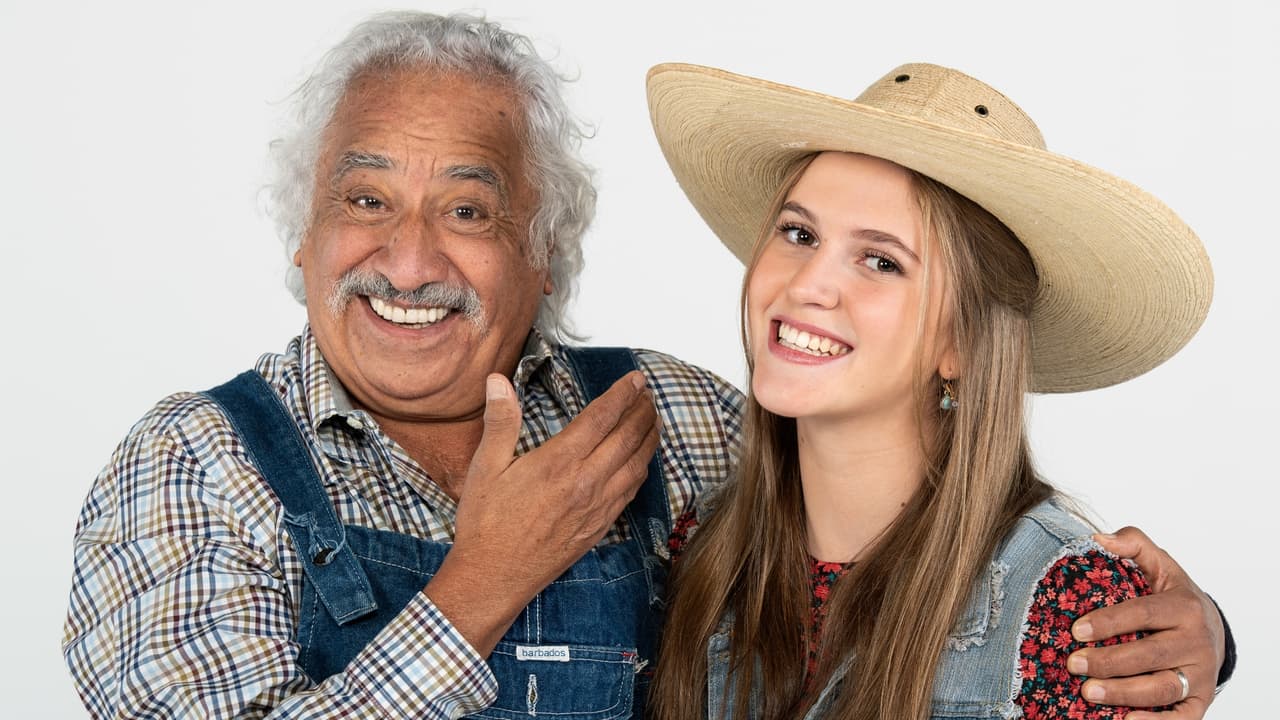 Rafael Inclán como Fulgencio Morales y Daniela Ordaz Castro como Marisol Morales