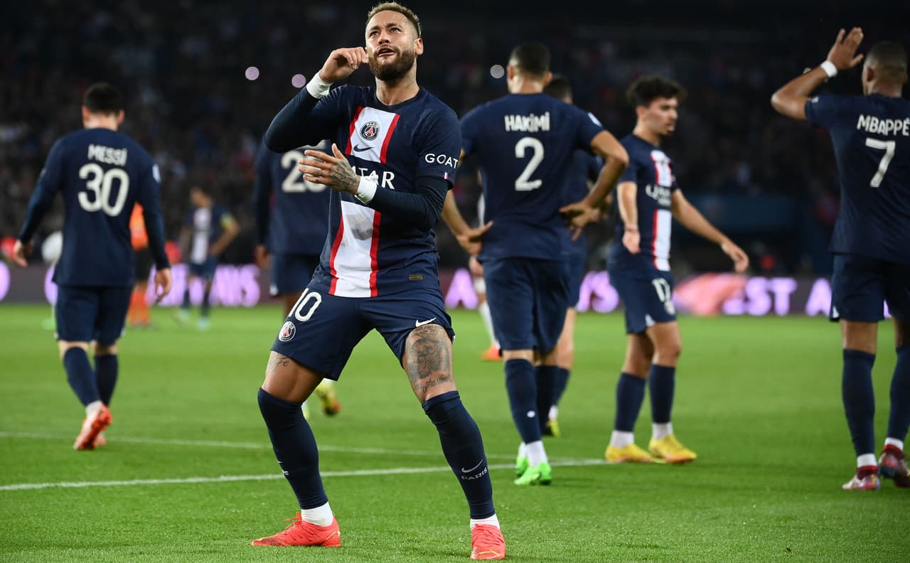 Neymar hizo el único gol con el que Paris Saint Germain venció al Marsella en la Jornada 11.