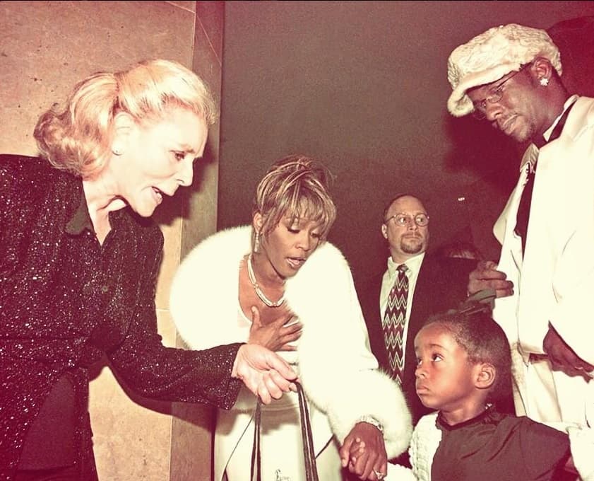 Vivió al lado de su madre los éxitos, pero también los fracasos.