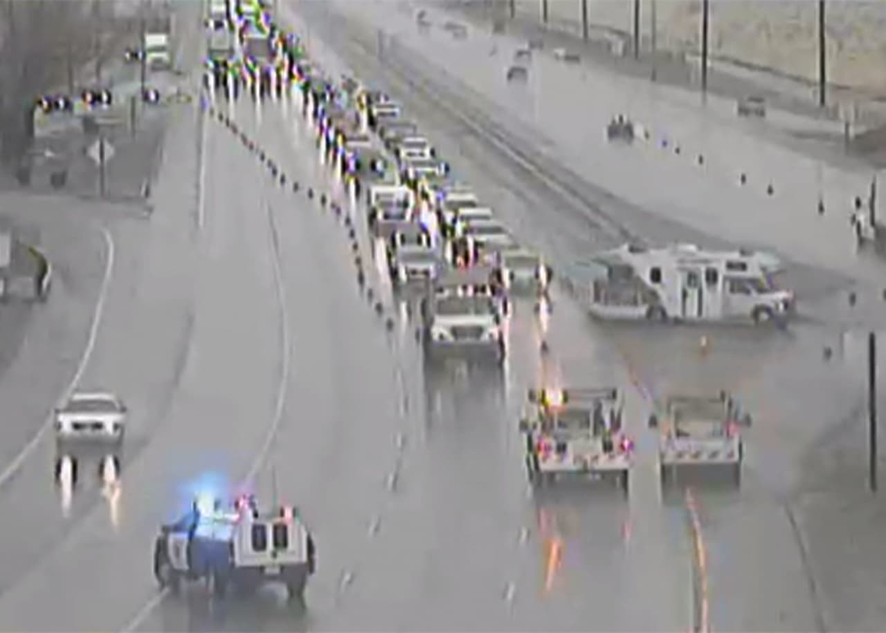 La última vez que cayó una fuerte tormenta sobre el Valle Central de California fue el pasado 25 de diciembre, obligando a 
<a href="https://www.univision.com/local/fresno-kftv/cierran-tramos-de-las-autopista-5-y-58-debido-a-la-nieve-acumulada">cerrar parcialmente la autopista 5 entre Grapevine y Castaic</a>. Por esta razón, las autoridades están previniendo a objeto de evitar estragos y automovilistas atrapados.