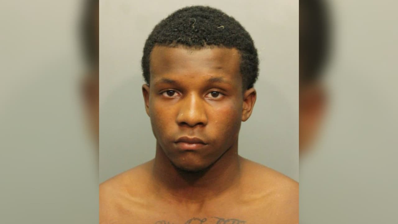 Buscan a una persona de interés por la muerte de una mujer en el norte de Houston