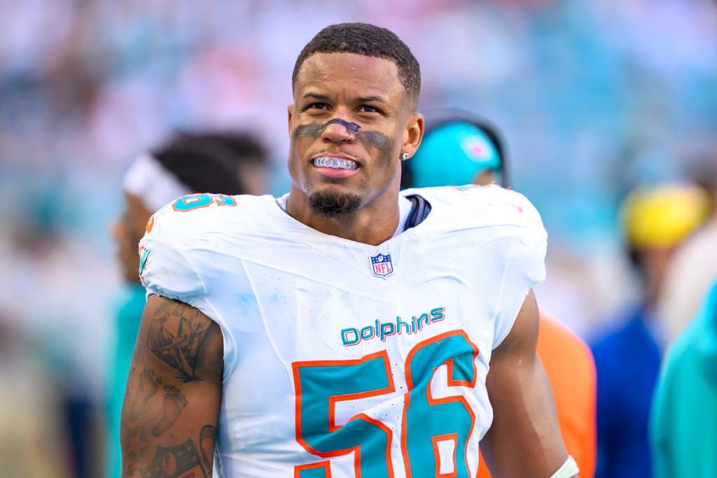 El defensor de los Miami Dolphins Quinton Bell.