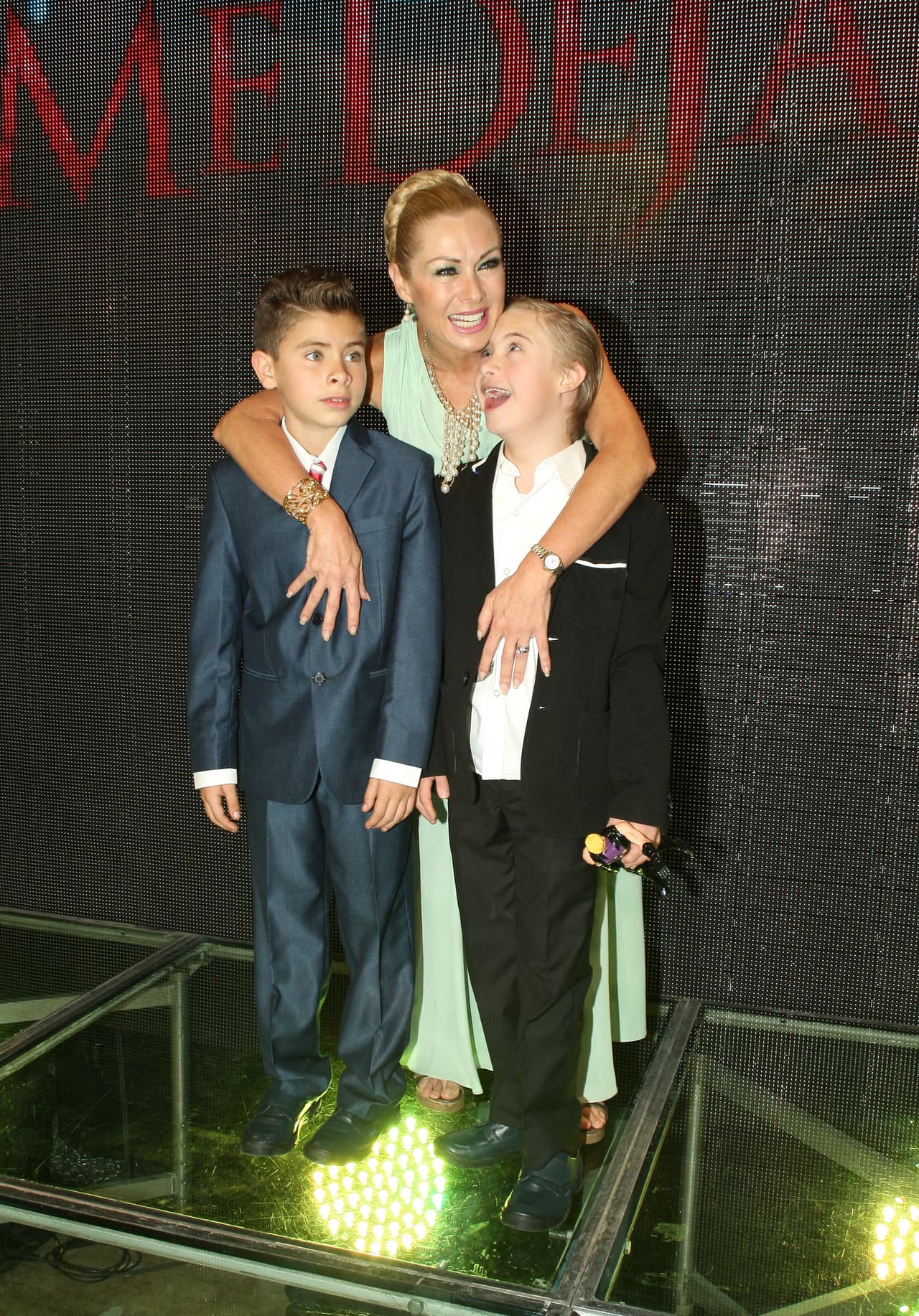 Carlos y Luciano son los pequeños hijos de 
<b><a href="http://www.univision.com/temas/leticia-calderon">Lety Calderón</a></b>.