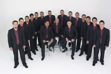 <b>La Adictiva Banda San José De Mesillas</b>
<br>Nominaciones 1:
<br>Regional Mexicano - Canción Banda Del Año: 'En Peligro de Extinción'