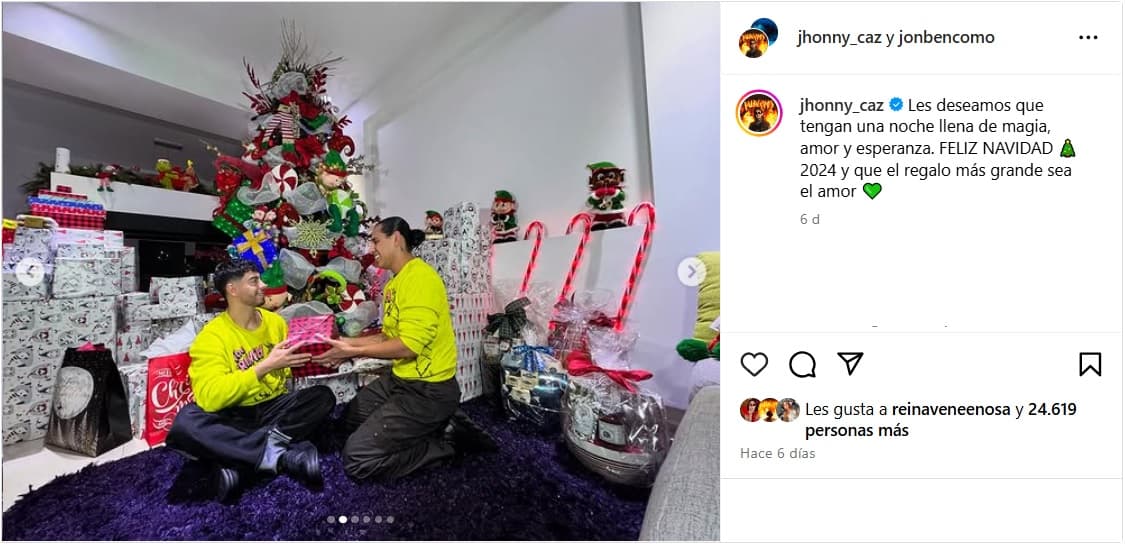 Jhonny Caz celebró así Navidad con su ahora esposo.