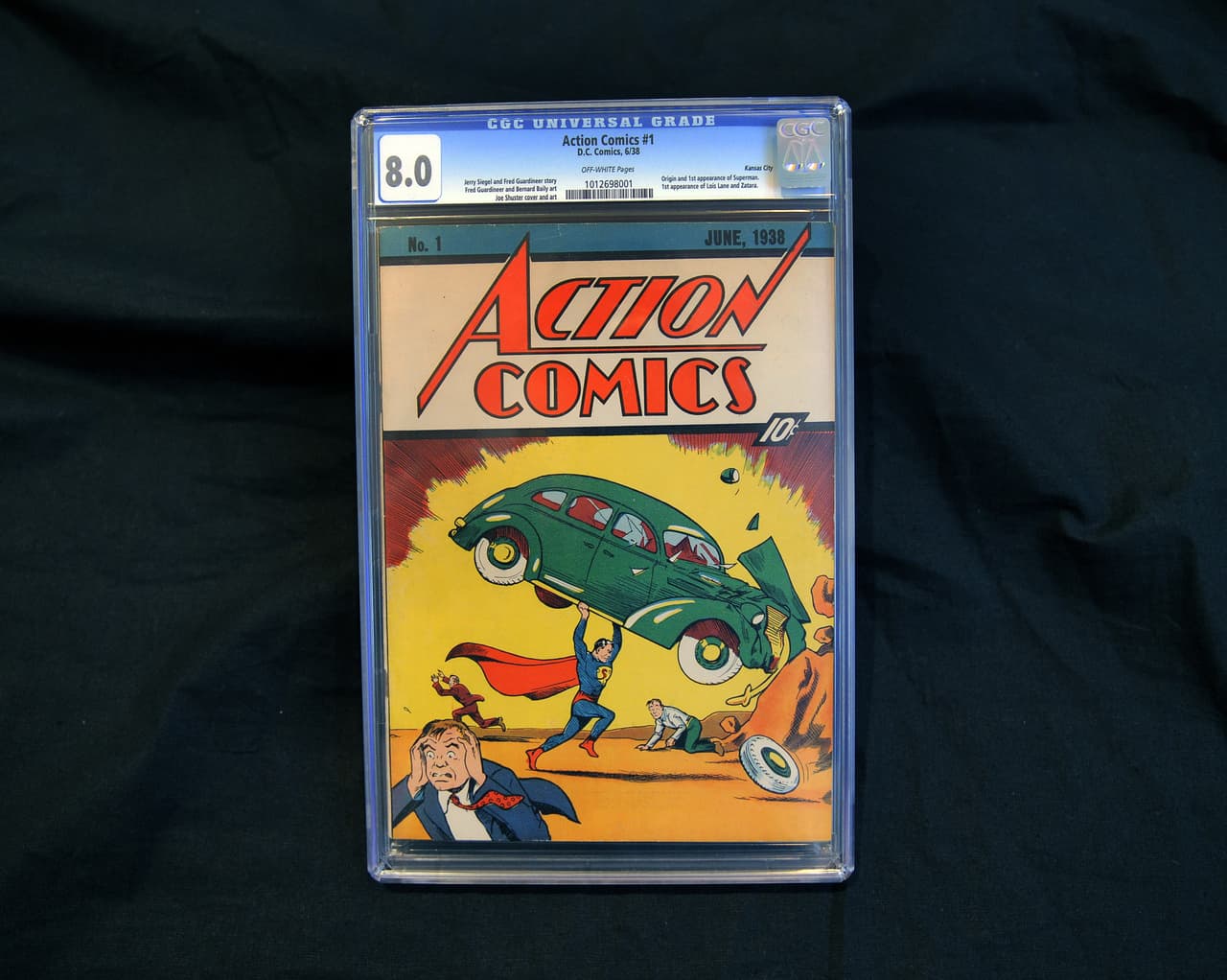 <h3 class="cms-H3-H3">1. Cómics: Action Comics 1, 1938</h3>
<br>
<br>Lo que un día valió apenas 10 centavos de dólar hoy suma varios millones. Es el caso de las copias de Action Comics 1, la edición que presentó a Superman en 1938. Solo se imprimieron 50 copias y una de ellas se vendió por 3.2 millones de dólares en 2014. 
<br>