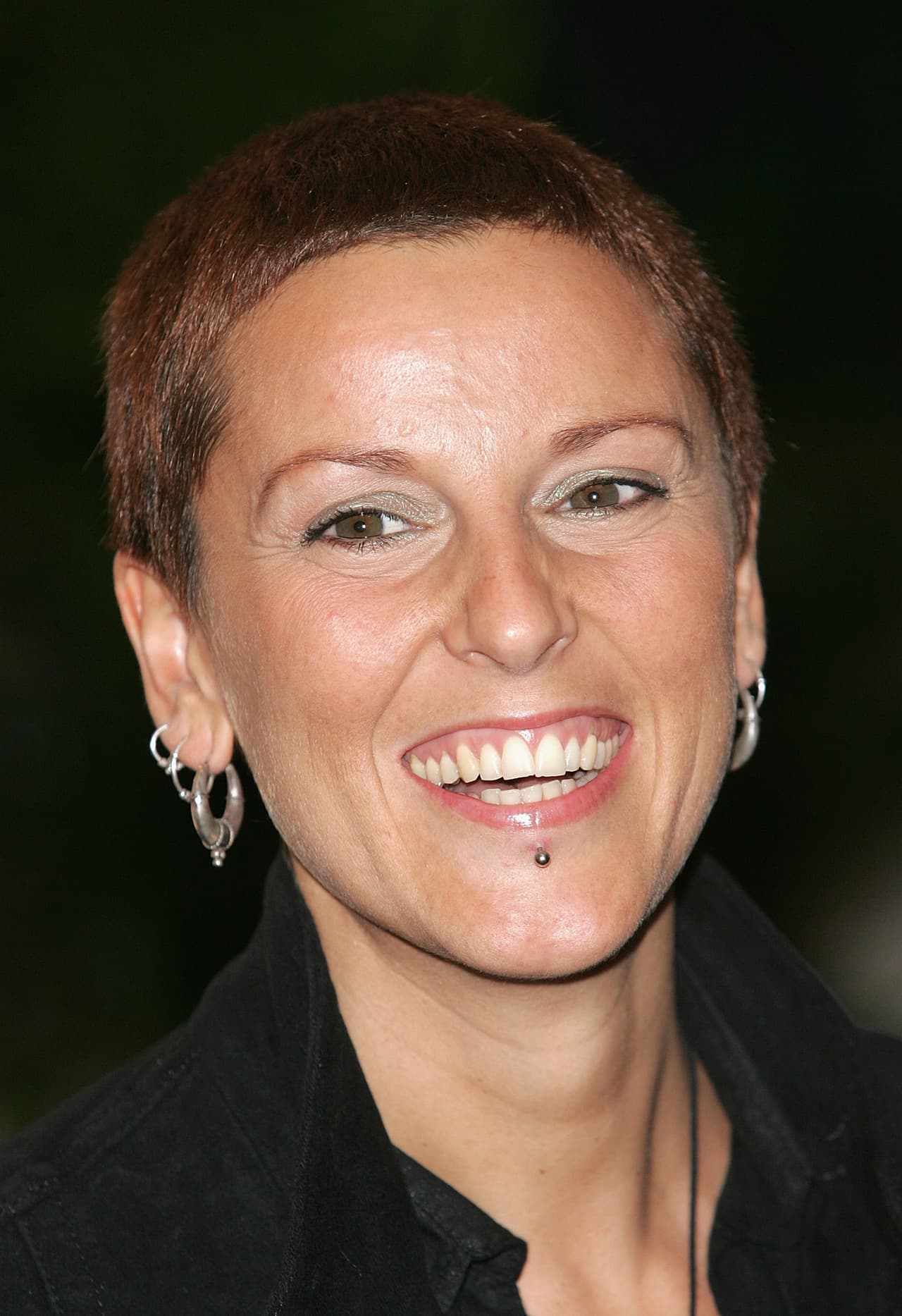 Por ejemplo, te imaginabas que desde 1989, la cantidad de mujeres que mueren por cáncer de mama ha disminuido a un ritmo constante.