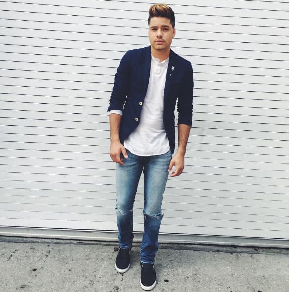 William Valdes: "Have no fear. #ootd #Lookdeldia". (Junio 28, 2016)