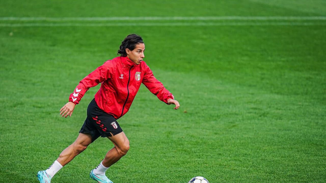 ¿Qué pasa con Lainez? Diego no fue ni a la banca con el Braga