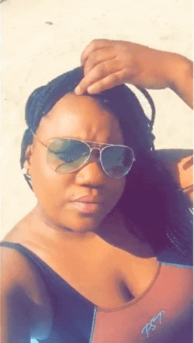 El 14 de junio de 2015, Chikybombom 'La Pantera' decidió salir a tomar el sol en la playa y grabó un video que la catapultó casi inmediatamente a la fama.