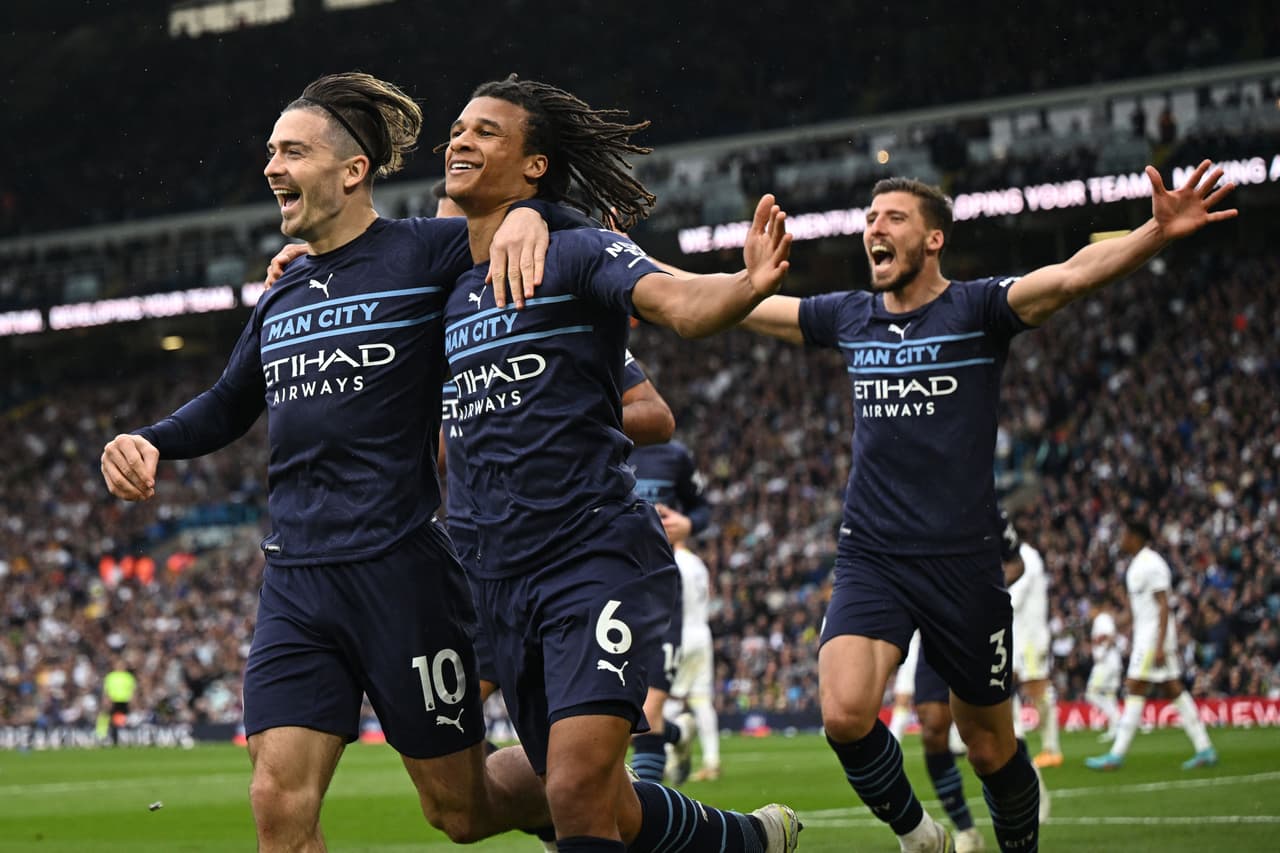 Manchester City goleó 0-4 a Leeds con goles de Rodri, Nathan Aké, Gabriel Jesus y Fernandinho en la Jornada 35.