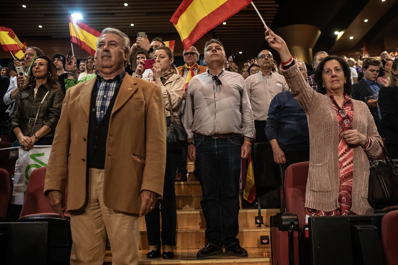 Simpatizantes del partido Vox en un acto celebrado esta semana en Granada.