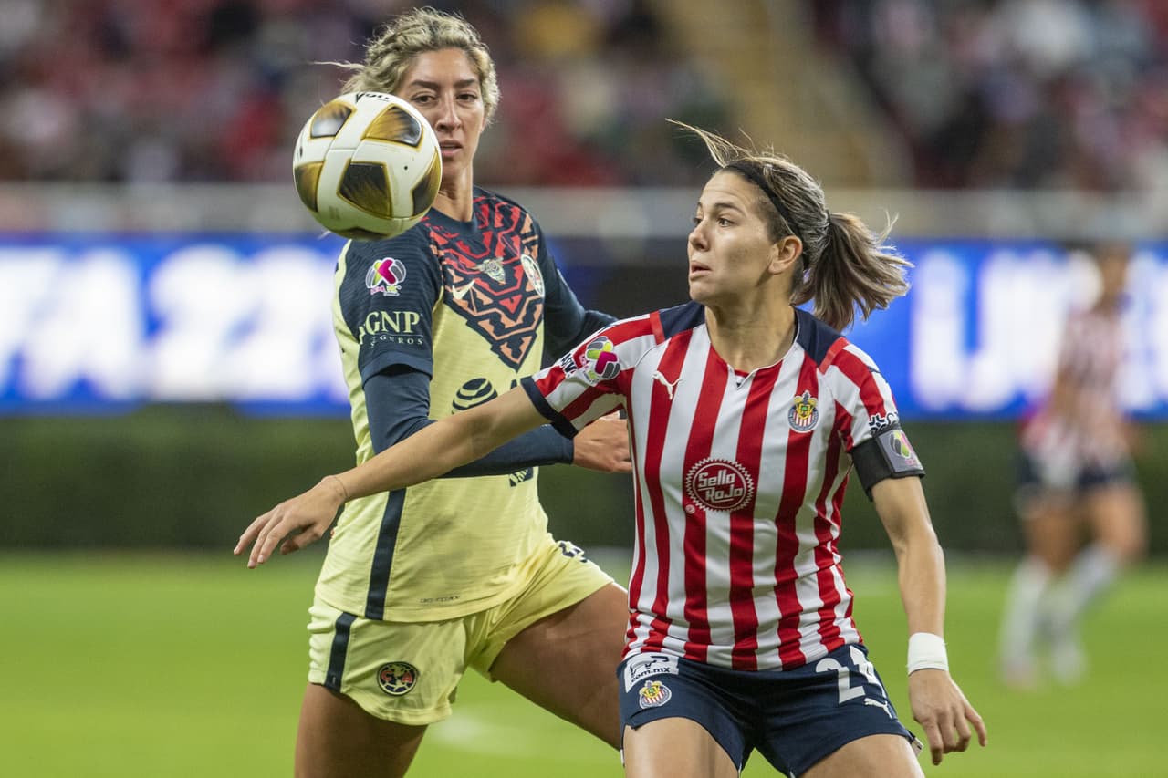 during the game Guadalajara vs America, corresponding to Quarterfinal second leg round match of Torneo Apertura Grita Mexico A21 of the Liga BBVA MX Femenil, at Akron Stadium, on December 06, 2021. 
<br>
<br> durante el partido Guadalajara vs America, correspondiente al partido de vuelta de Cuartos de Final del Torneo Apertura Grita Mexico A21 de la Liga BBVA MX Femenil, en el Estadio Akron, el 06 de diciembre de 2021.