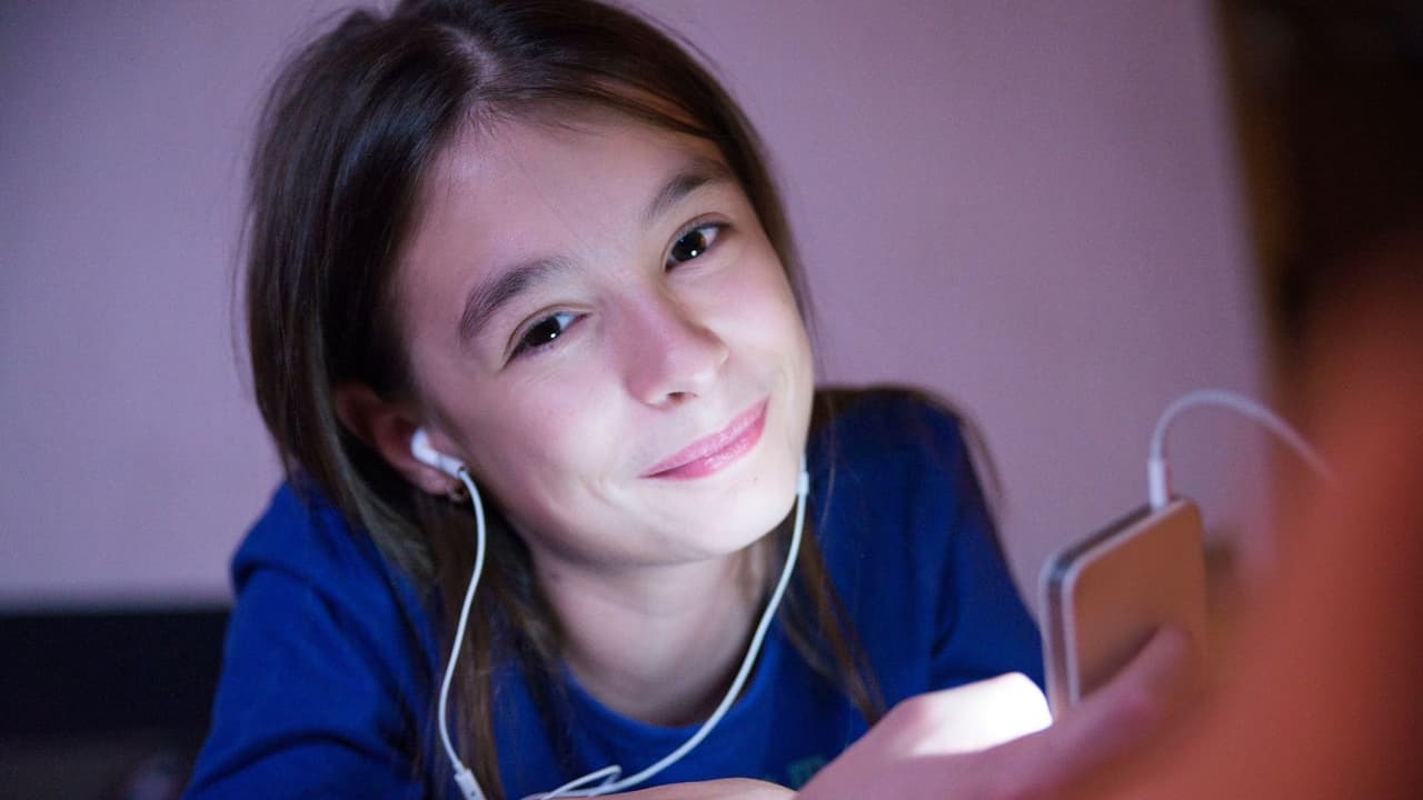 En la página web 
<a href="https://www.commonsensemedia.org/latino">sentidocomun.org</a> hay más consejos para los padres que quieran aprender a educar a sus hijos en el uso de redes sociales.
<br>