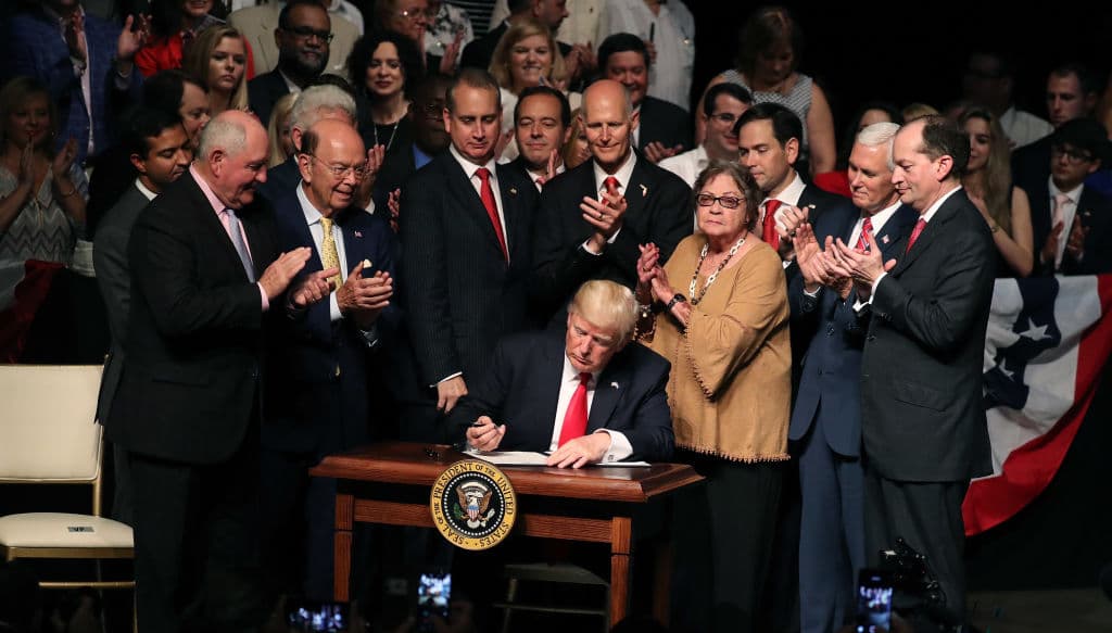 El doble discurso de Trump es parte de su agenda política