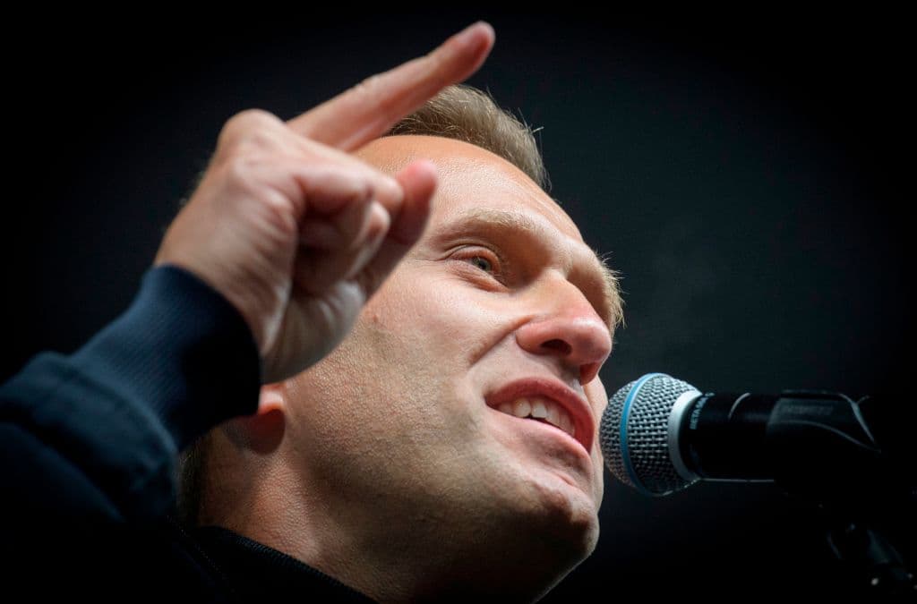 Detienen a su llegada a Rusia al opositor Alexei Navalny, quien casi muere tras haber sido presuntamente envenenado