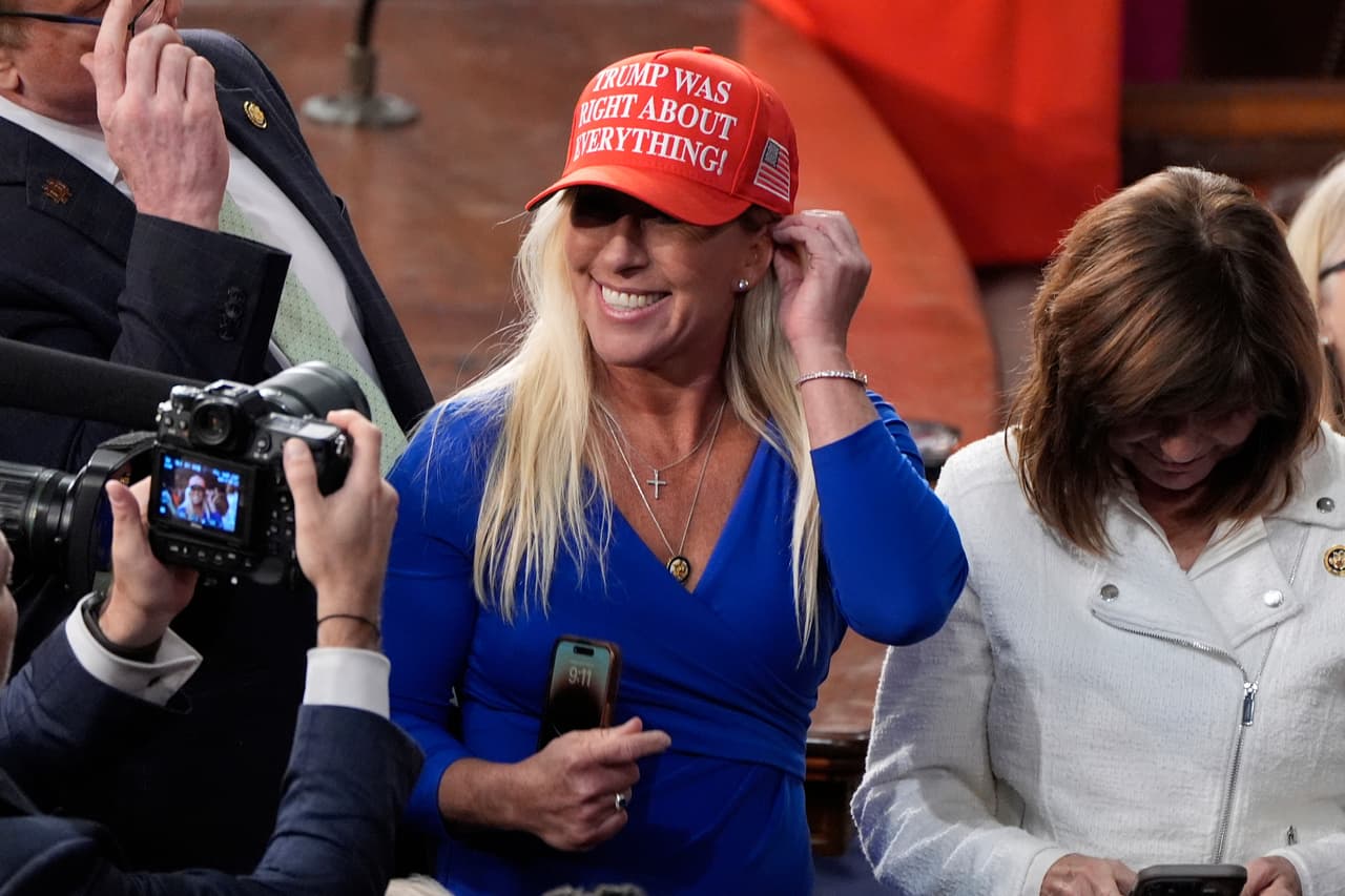 La representante Marjorie Taylor Greene, republicana por Georgia, llega antes del discurso del presidente Donald Trump ante una sesión conjunta del Congreso en el Capitolio en Washington, el martes 4 de marzo de 2025.