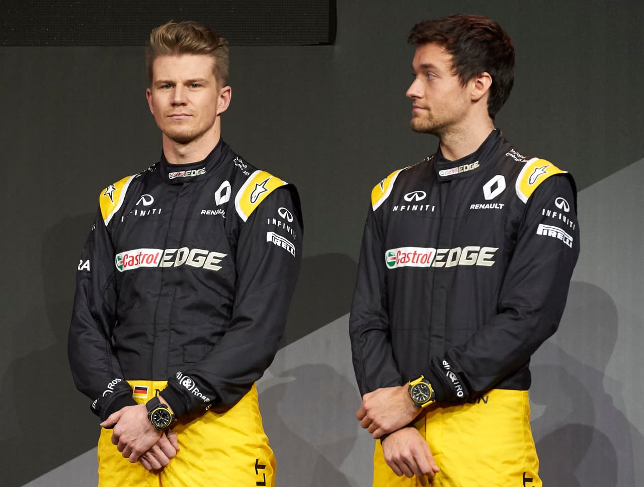 Para esta temporada, el equipo anglo-francés mantuvo en sus filas al británico Jolyon Palmer (a la derecha de la imagen). Tras la salida del danés Kevin Magnussen, Renault contrató al alemán Nico Hülkenberg (izquierda), procedente de Force India.