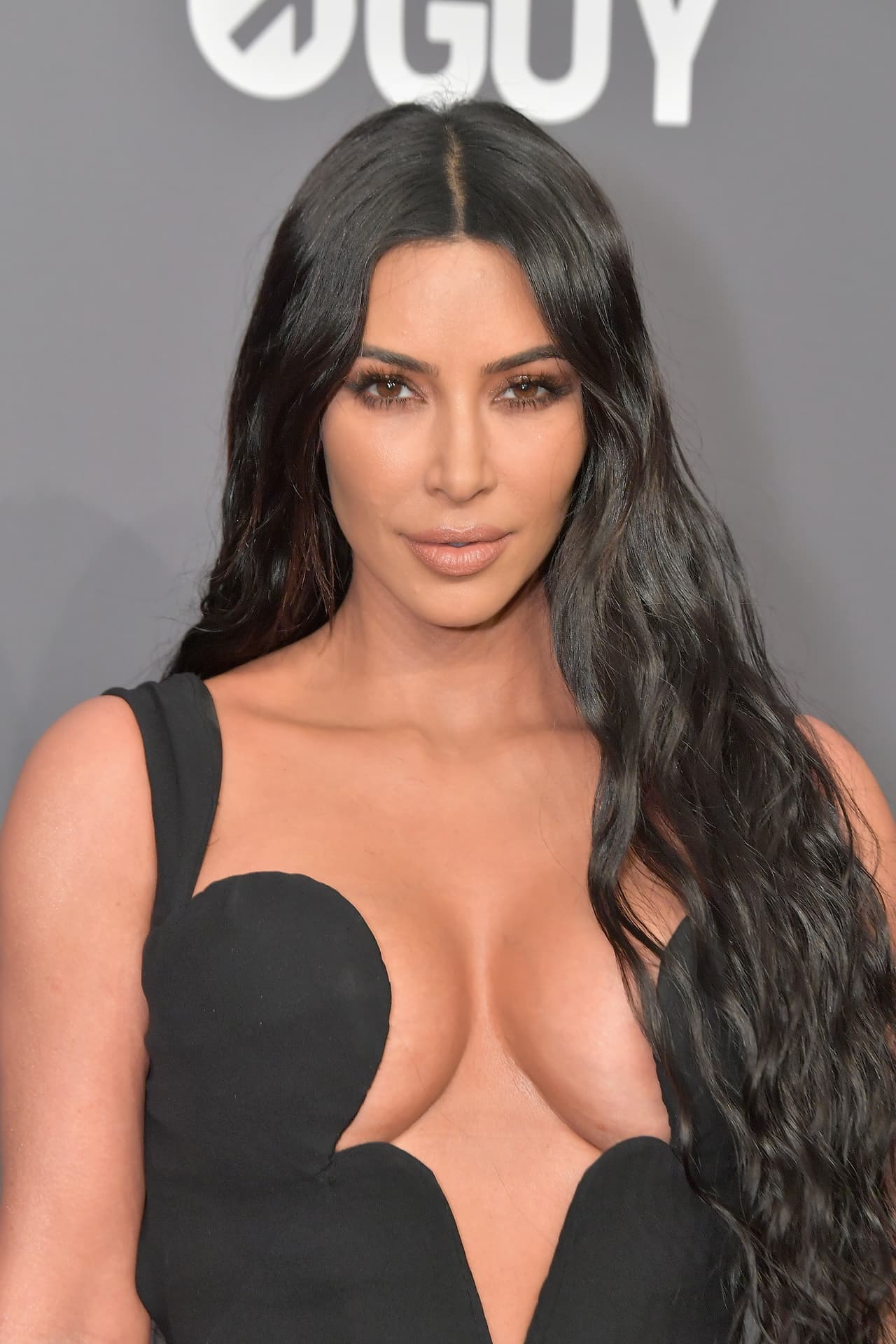 <b><a href="https://www.univision.com/temas/kim-kardashian" target="_blank">Kim Kardashian</a></b> accedió a cambiar el nombre de su nueva colección de lencería luego de que una autoridad de Japón le pidiera no utilizar como nombre la palabra 'kimono'.