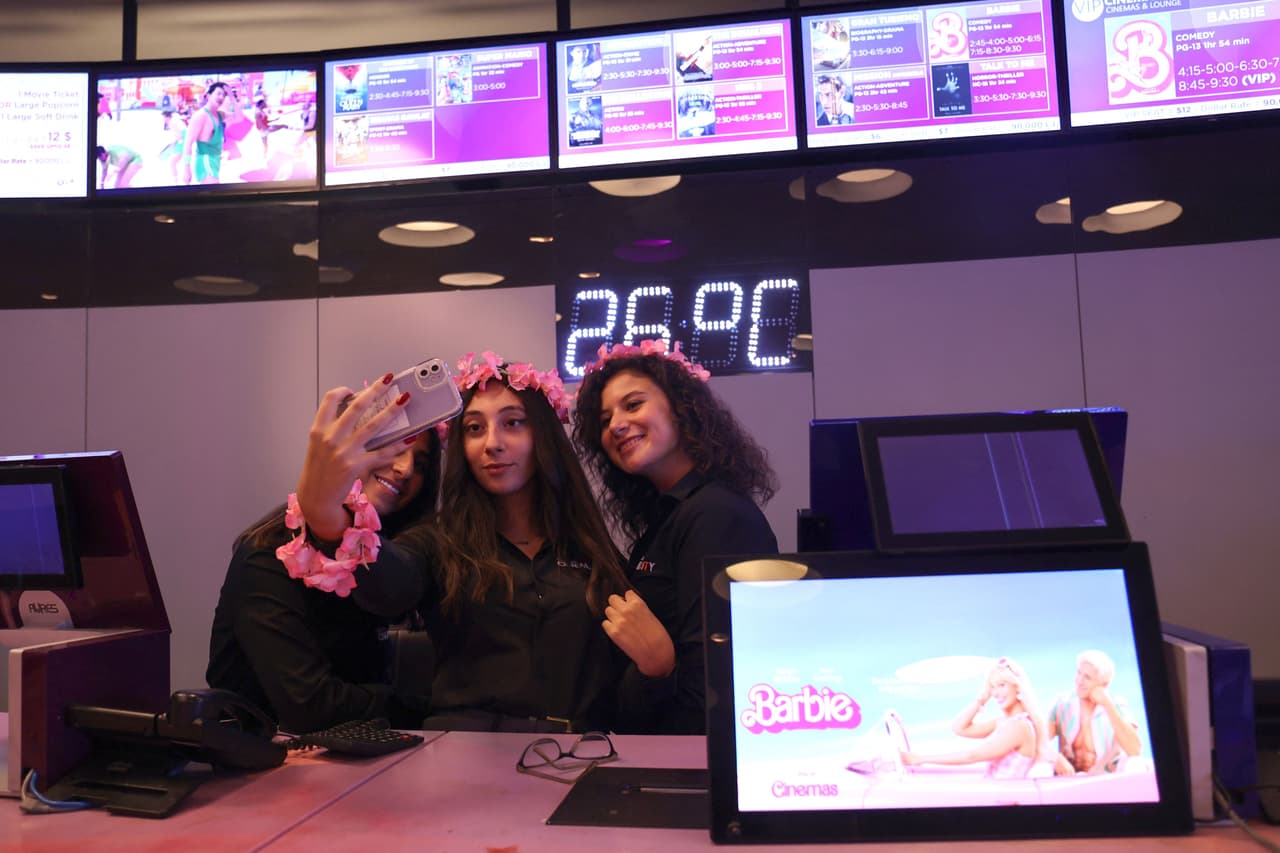 A pesar del éxito en taquilla de "Barbie", se espera que se quede en segundo plano en los Oscar.