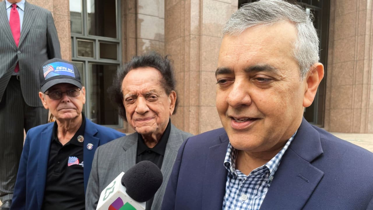 Condenan a 10 años de prisión al excongresista de Florida, David Rivera; antes de la sentencia suplicó clemencia