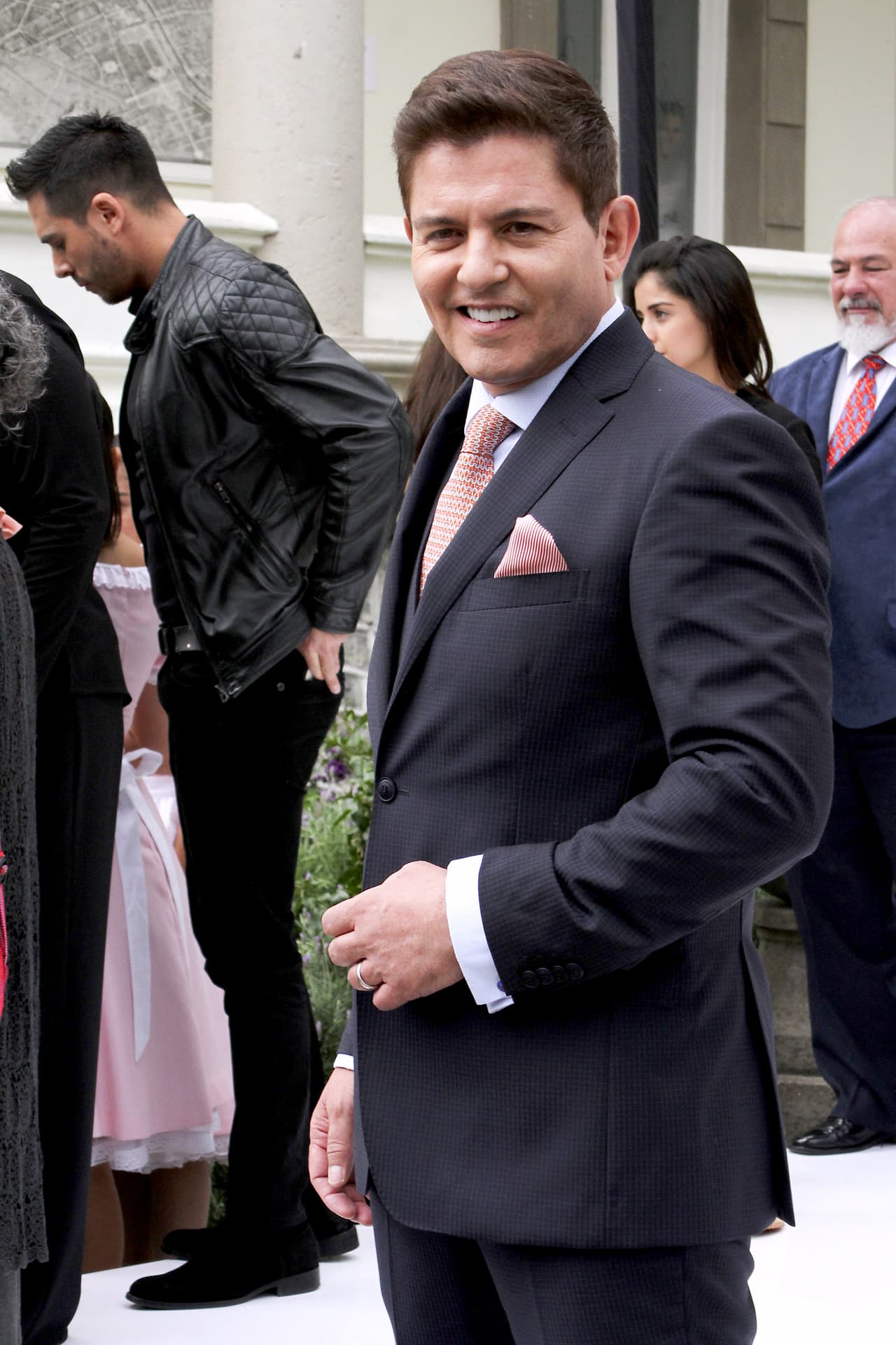 El actor contiende en estas elecciones por el Partido Nueva Alianza.